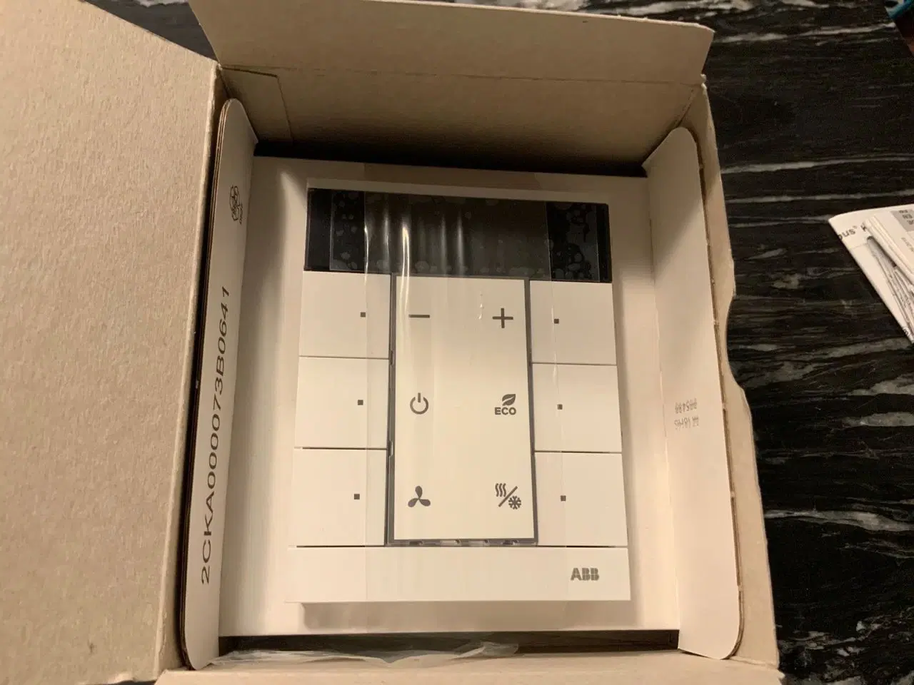 Billede 2 - KNX 6 kanals tryk med temperatur og CO2 - ABB