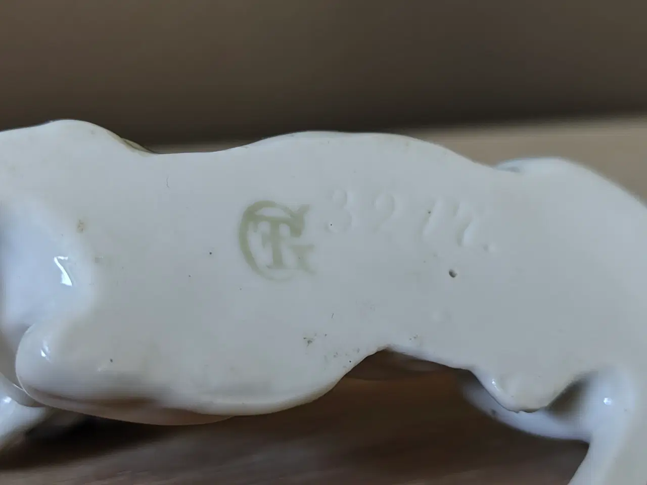 Billede 5 - Flot tysk porcelænshund