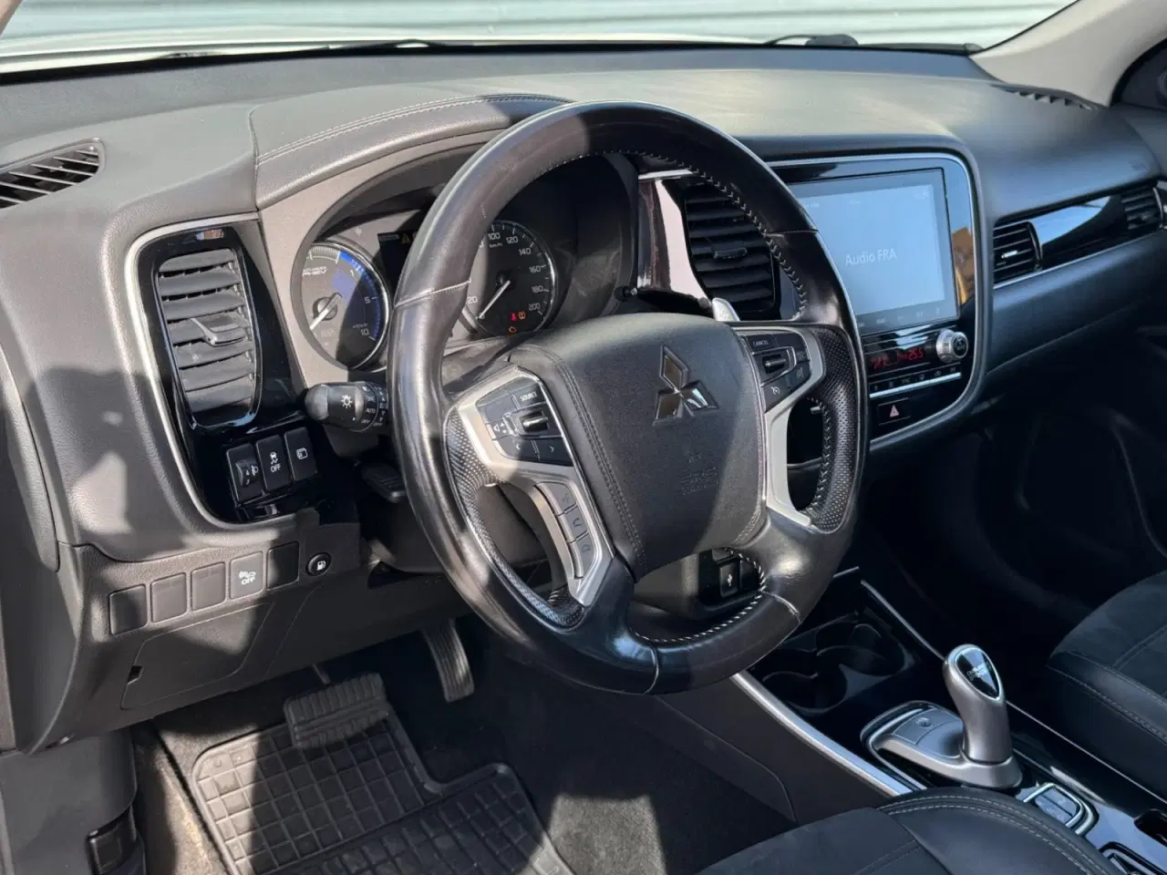 Billede 9 - Mitsubishi Outlander 2,4 PHEV Intense CVT 4WD