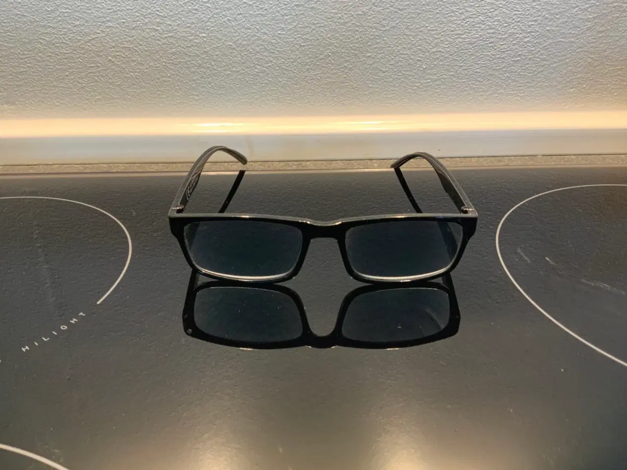 Billede 1 - Solbrille unisex med styrke på +3,0