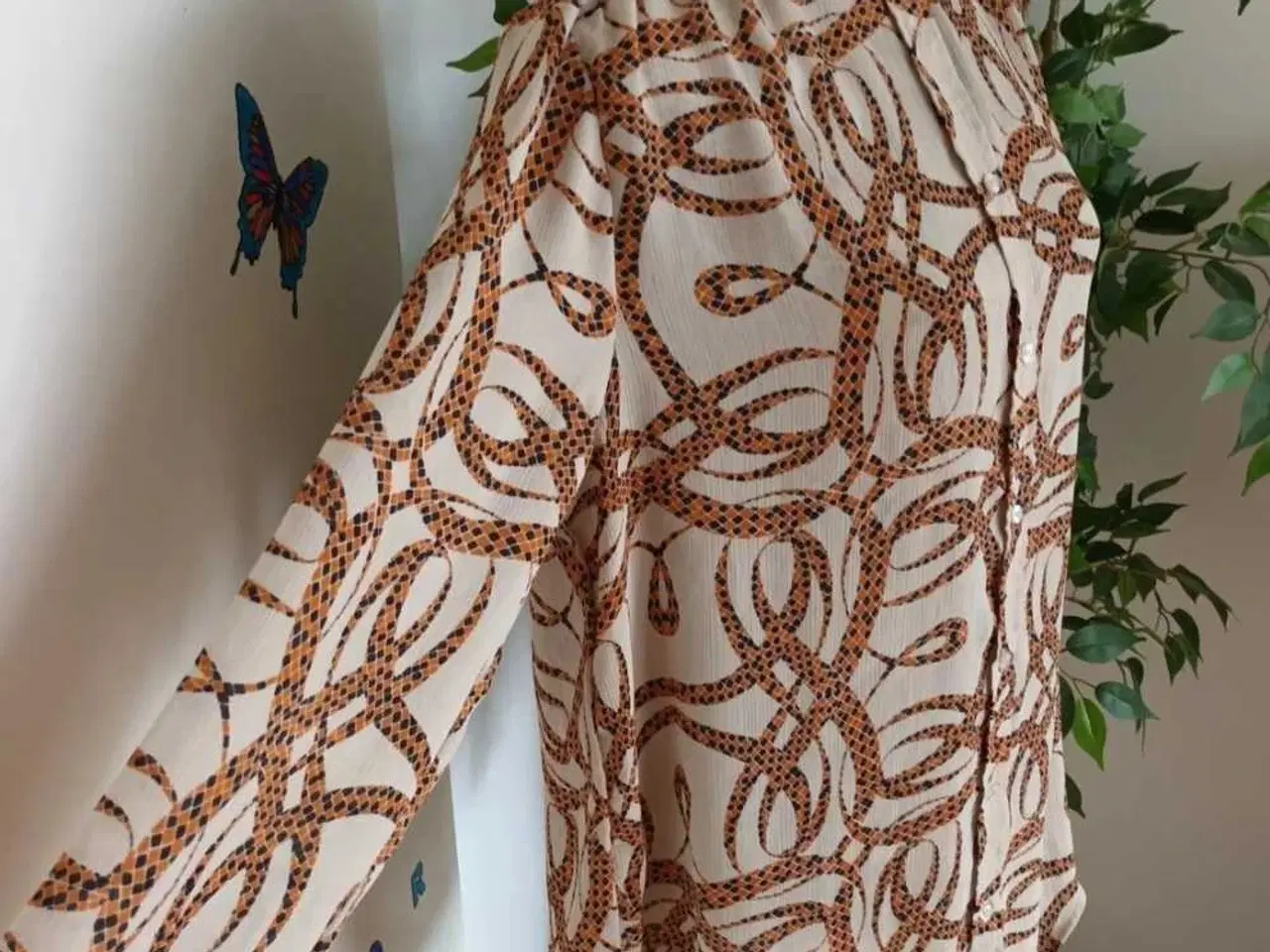 Billede 3 - Skjorte. H&M. XXL/44