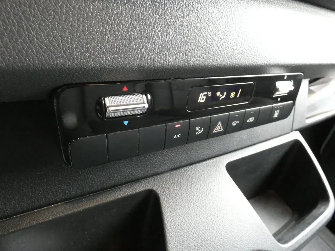 Billede 10 - Mercedes-Benz Sprinter 317 2,0 CDI A3 H2 RWD 9G-Tronic 170HK Van Aut.