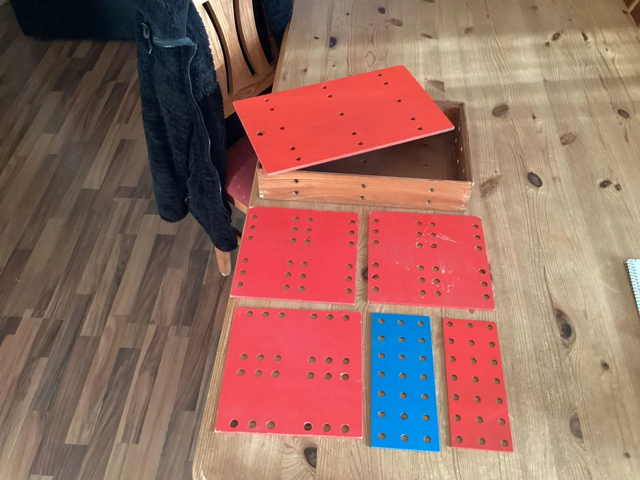 Billede 1 - Bilofix og Hansens Trælegetøj