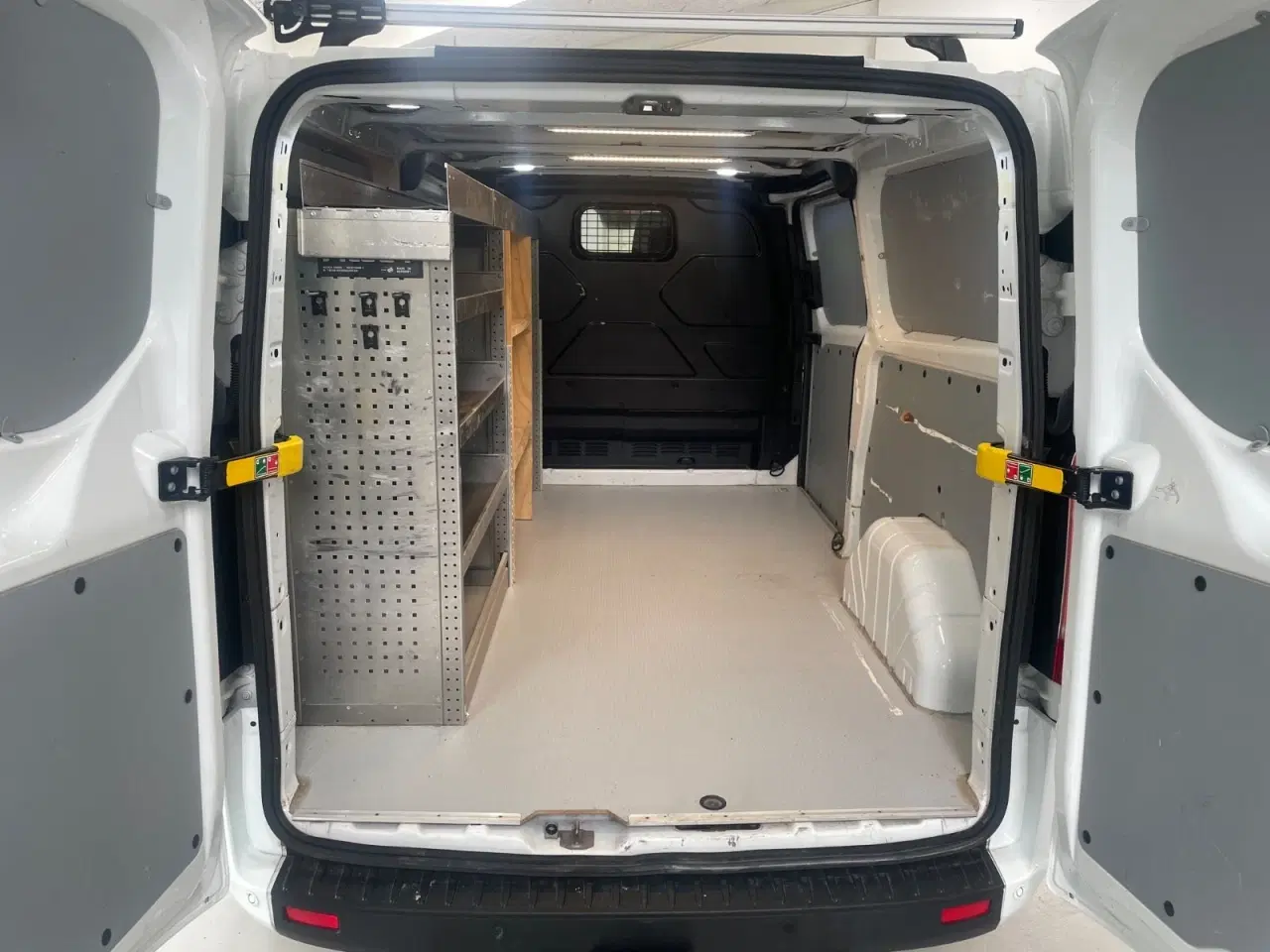 Billede 13 - Ford Transit Custom 300L 2,0 TDCi 130 Trend