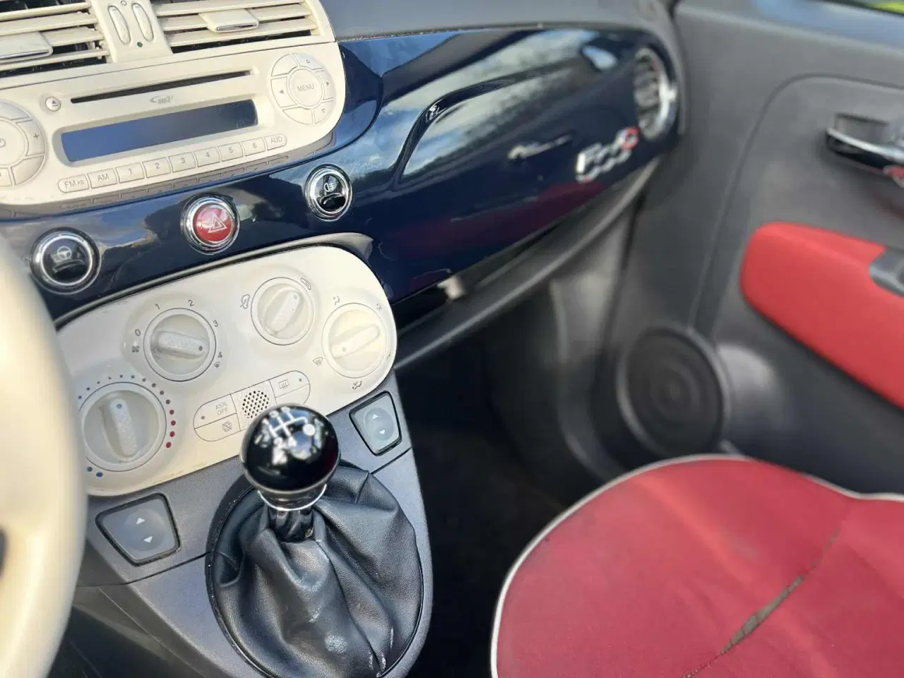 Billede 7 - Velholdt og smart Fiat 500 Cabriolet - KUN KØRT 16