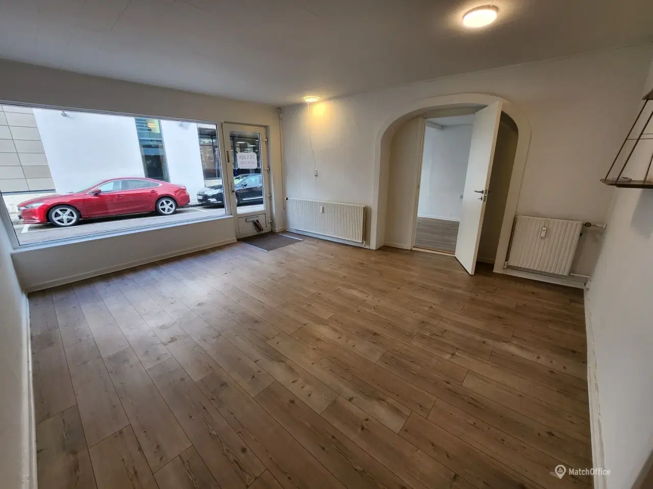 Billede 11 - Salon. butik. kontor eller anden form  for erhverv. Centralt beliggende nær Store Torv Hobro.