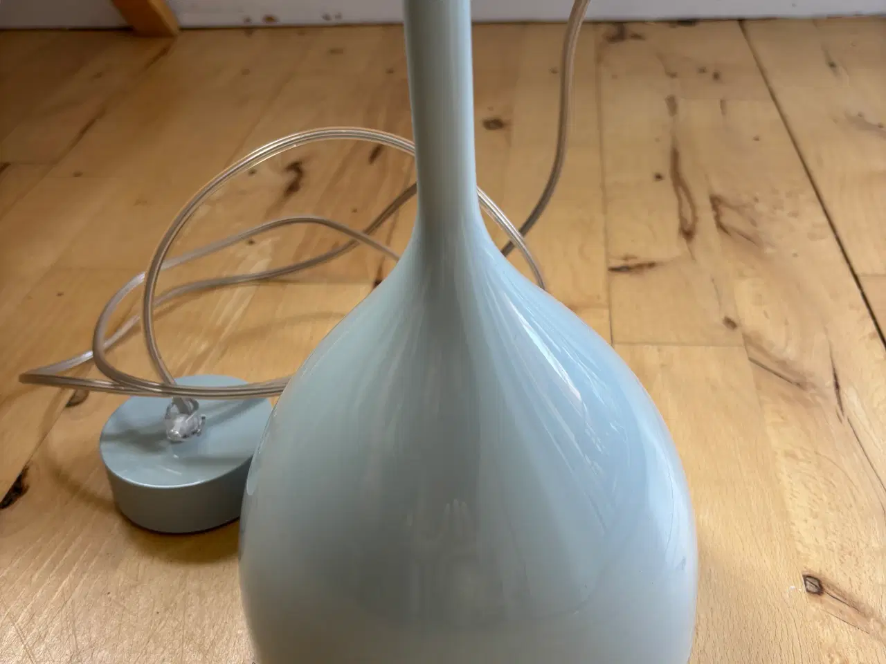 Billede 2 - Lyseblå køkkenlampe velholdt