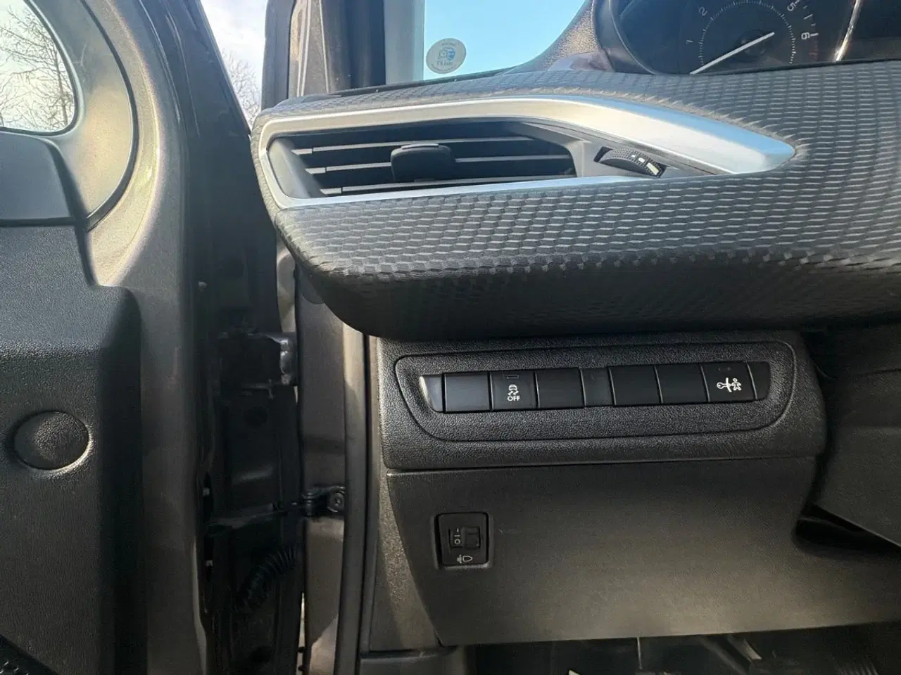 Billede 14 - Peugeot 2008 1,2 VTi 82 Allure Sky