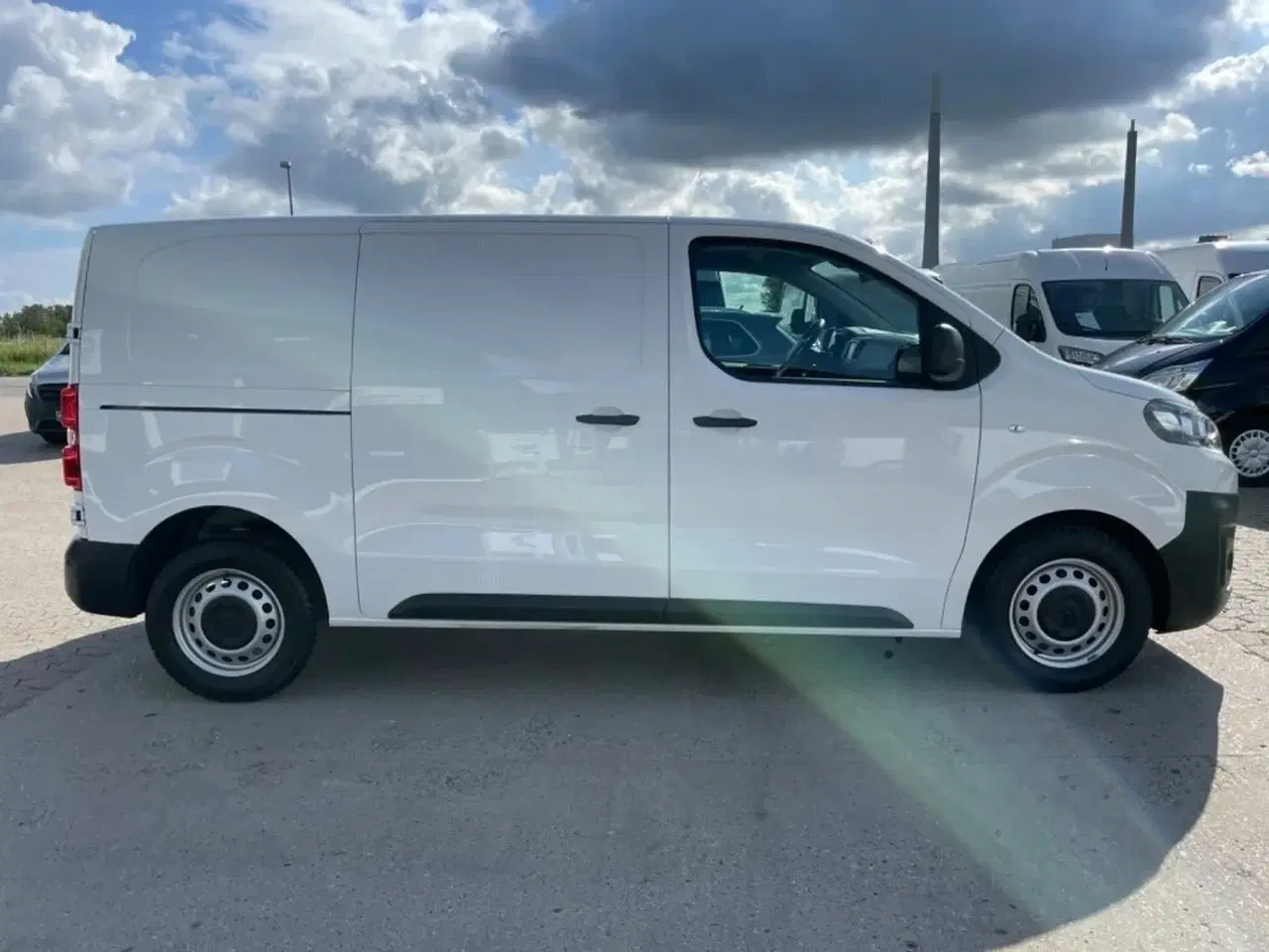 Billede 5 - Citroën Jumpy 2,0 BlueHDi 140 L2 MasterLine