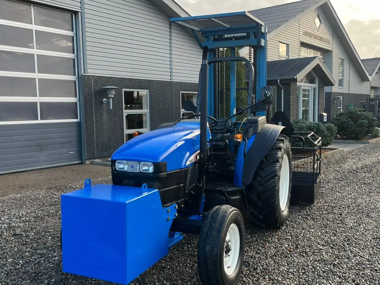 Billede 8 - New Holland TN55D Med Byggelift