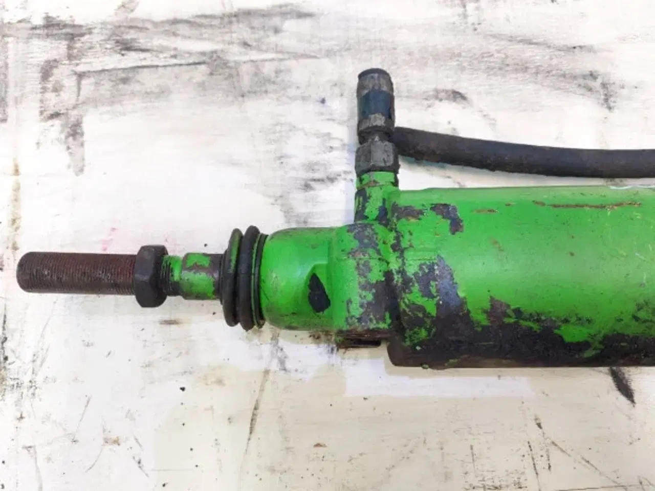 Billede 11 - Merlo P38.10 Styrecylinder 044445