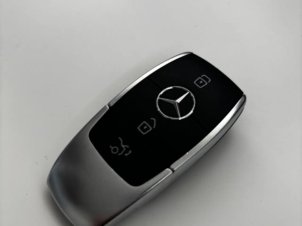 Billede 1 - Mercedes nøgle