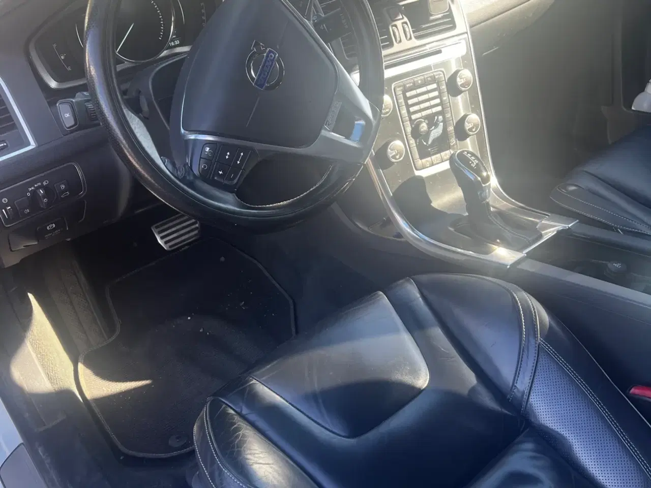 Billede 6 - Volvo XC60 2,4 D5 215 R-Design aut. AWD Van