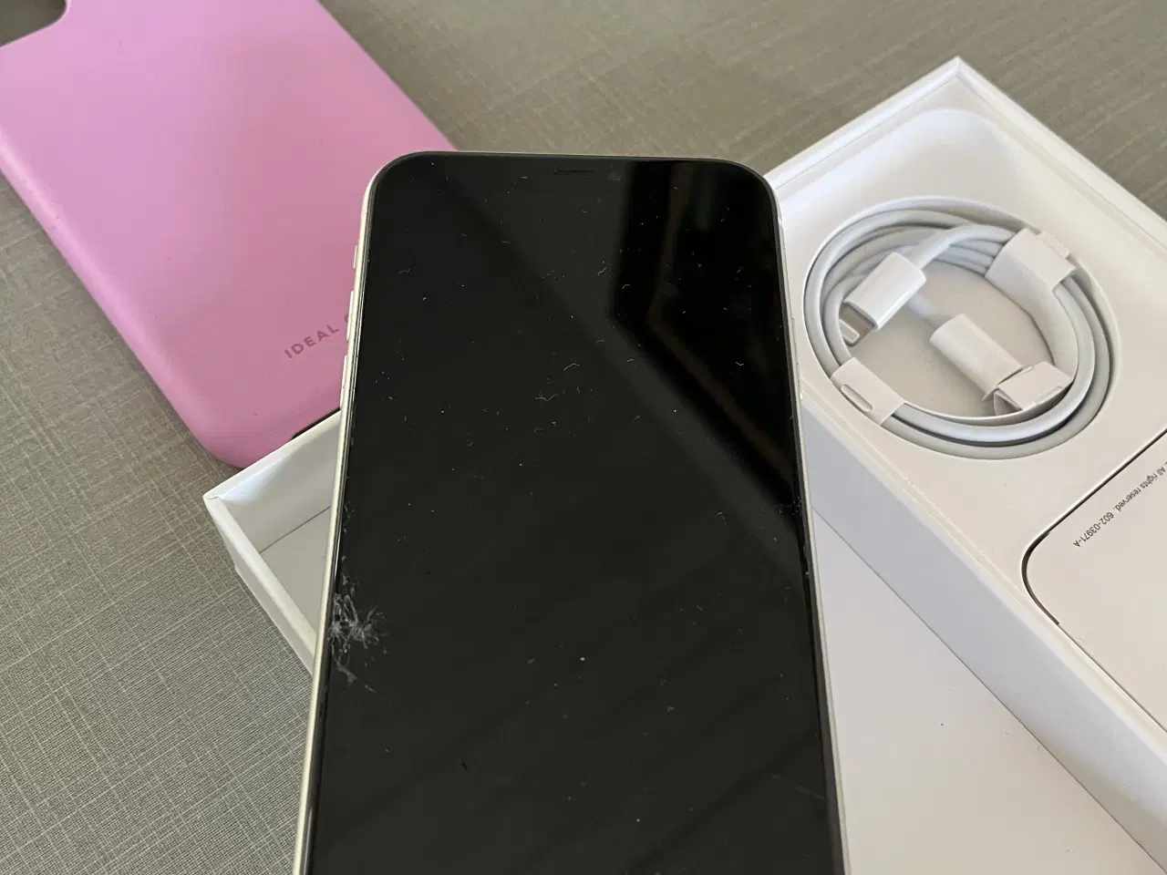 Billede 2 - iPhone 11 128 gb