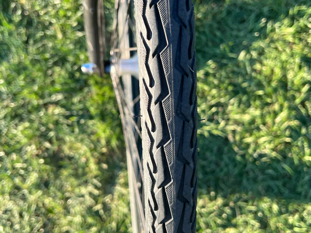 Billede 7 - Trek superlet alu fin bycykel – 28”, nyserviceret