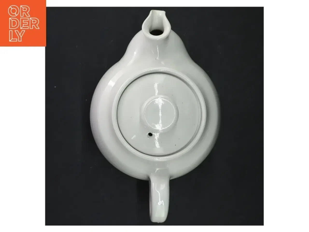 Billede 4 - Hvid keramisk tekande fra K K Danmark (str. 22x16 cm)