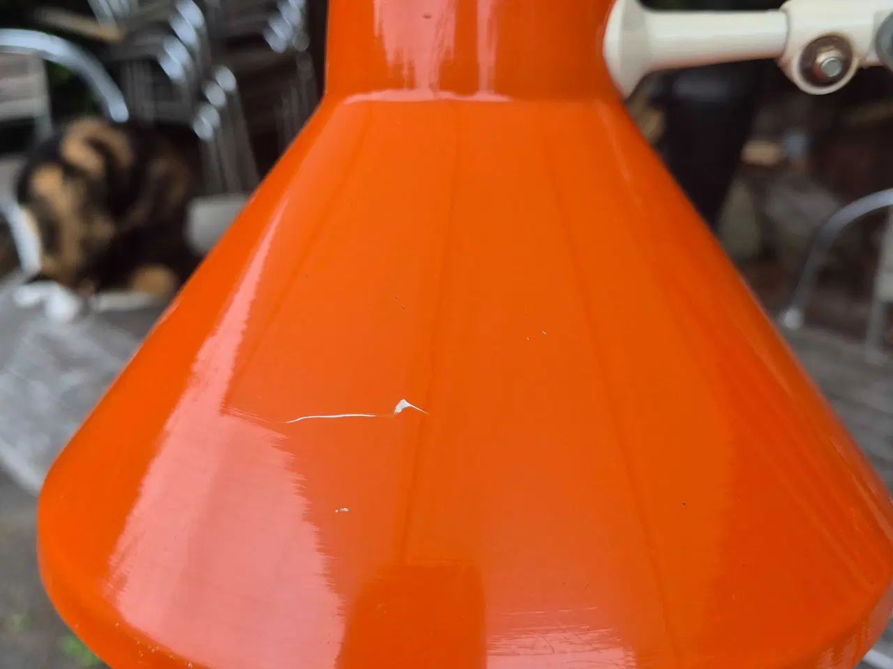 Billede 4 - Solid orange arkitektlampe i klassisk dansk design