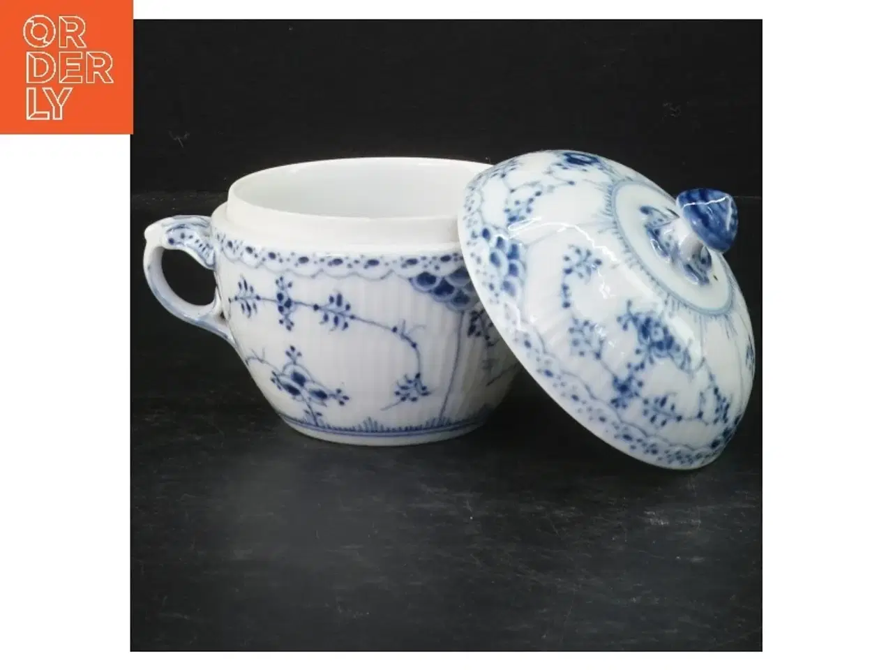 Billede 2 - Blå og hvid porcelænssukkerskål fra Royal Copenhagen (str. Ø 9 cm)