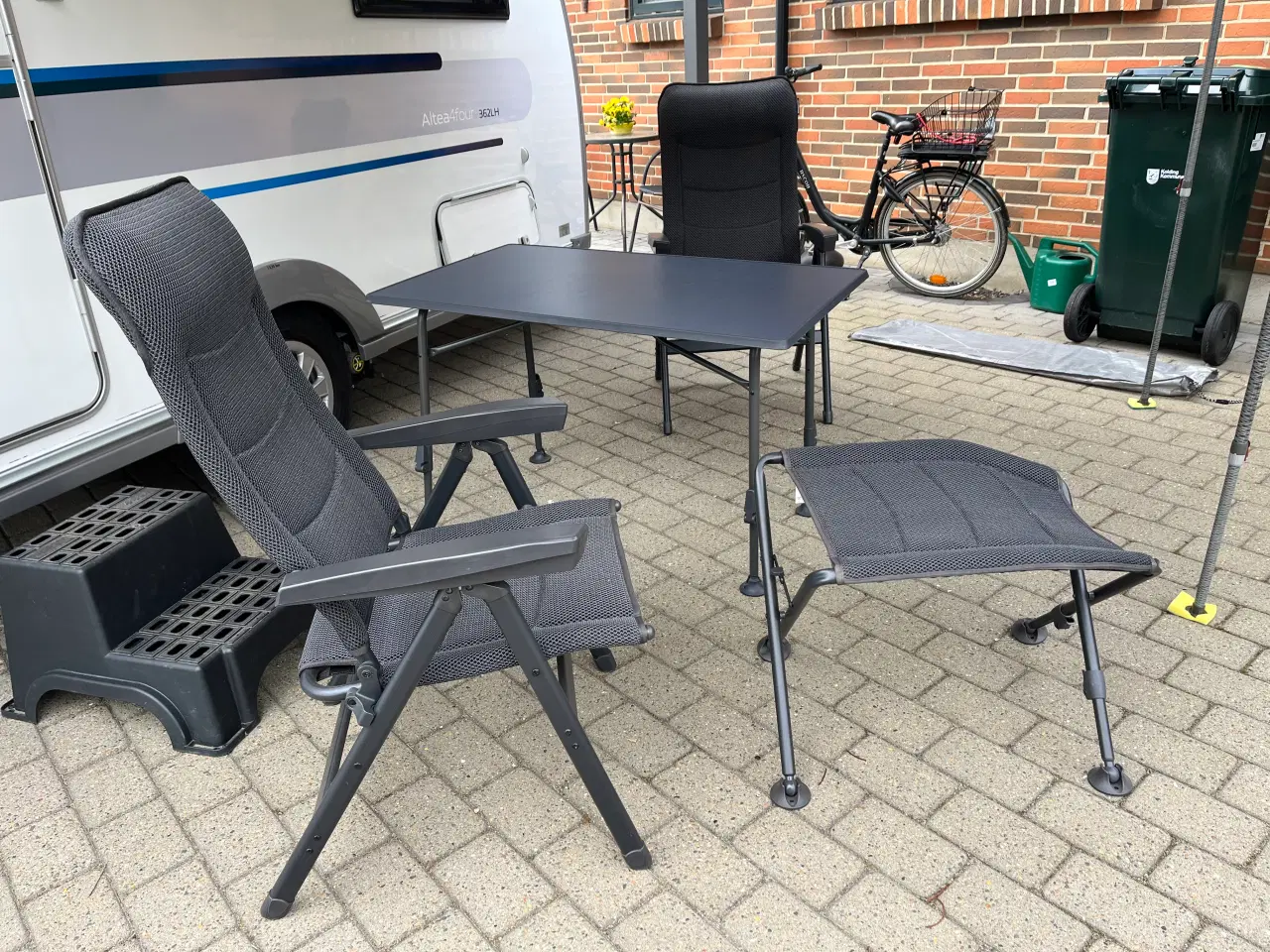 Billede 2 - Camping stole og bord