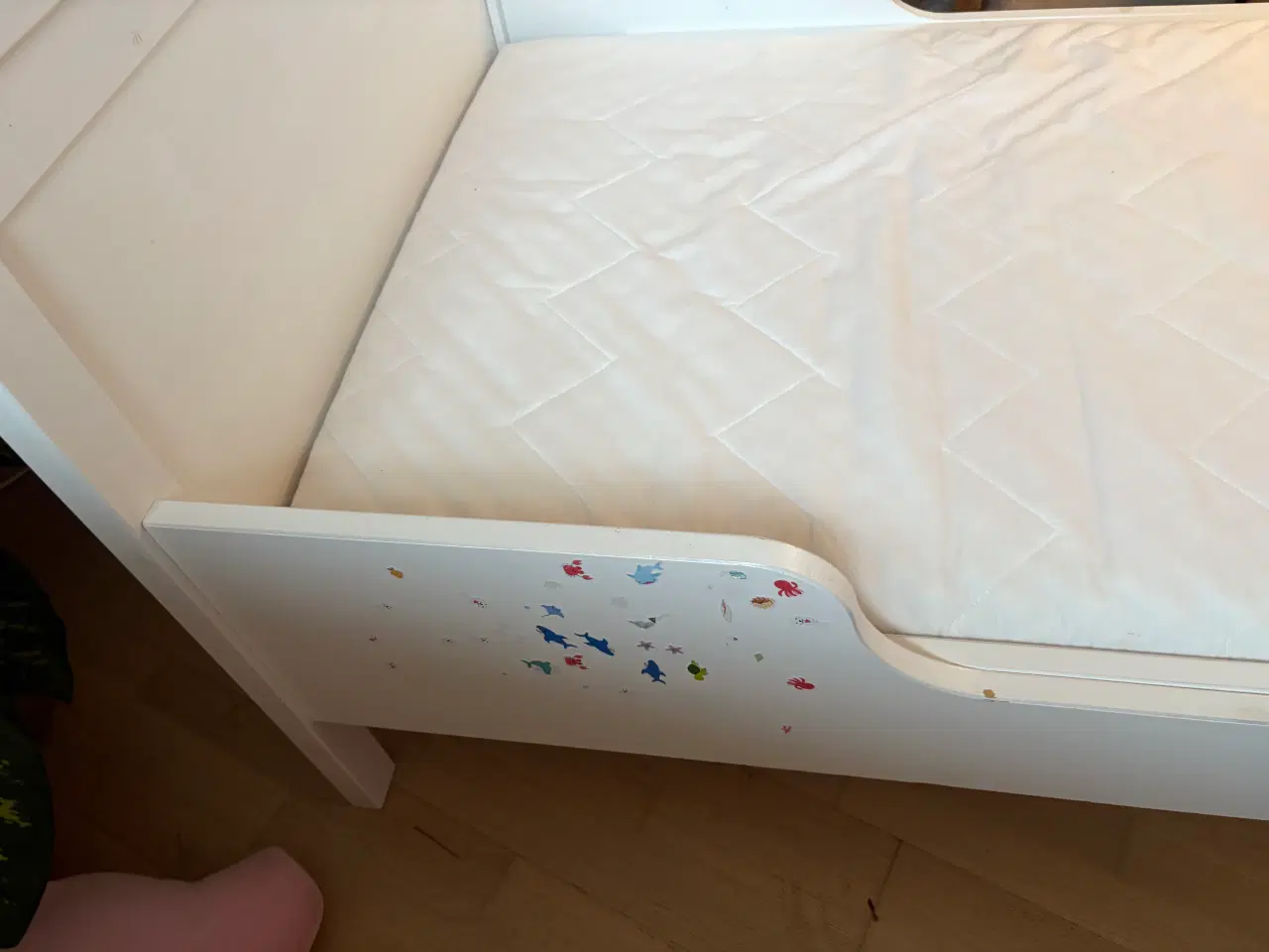 Billede 3 - Junior seng fra ikea