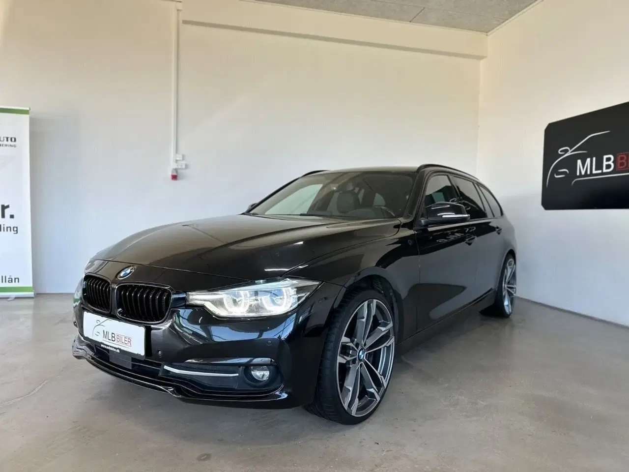 Billede 2 - BMW 320d 2,0 Touring xDrive aut.