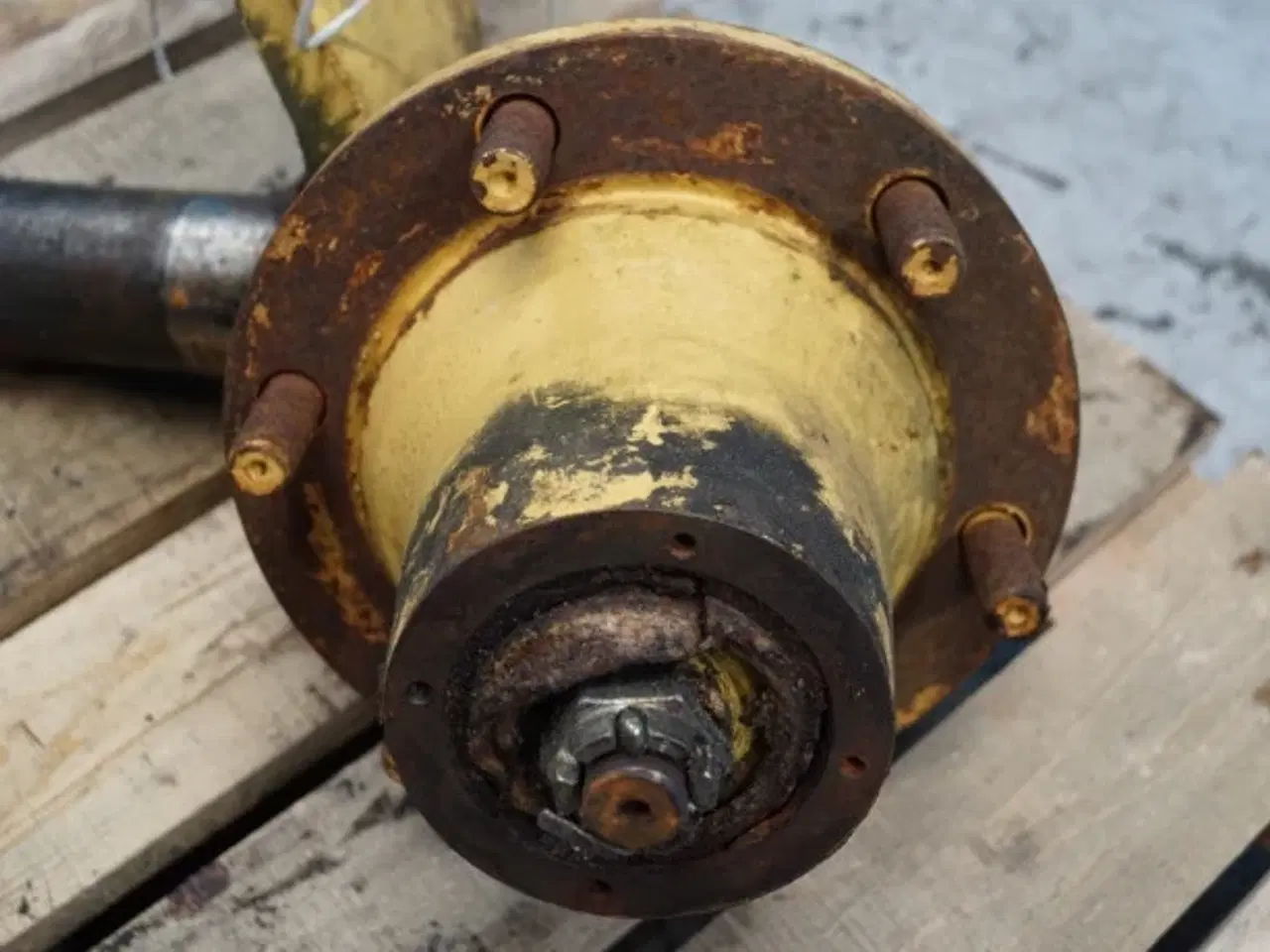 Billede 4 - New Holland TX68 R.H. Spindel 80750740