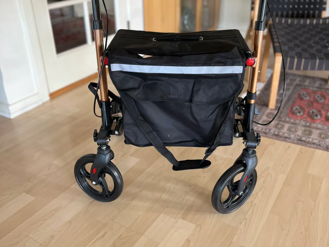 Billede 3 - Rollator Lindebjerg HF 150 beige aluminium
