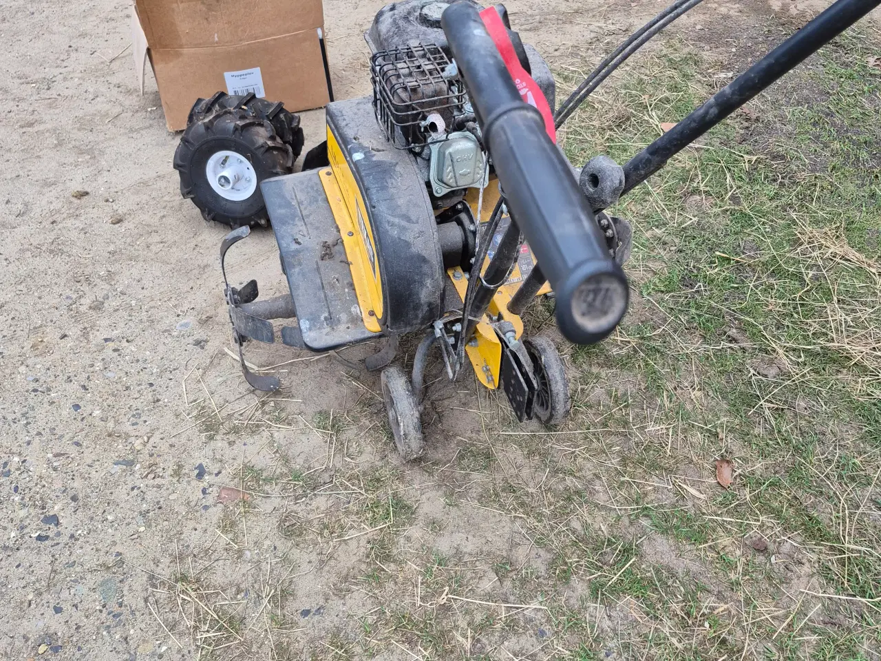 Billede 1 - Næsten ny fræser 