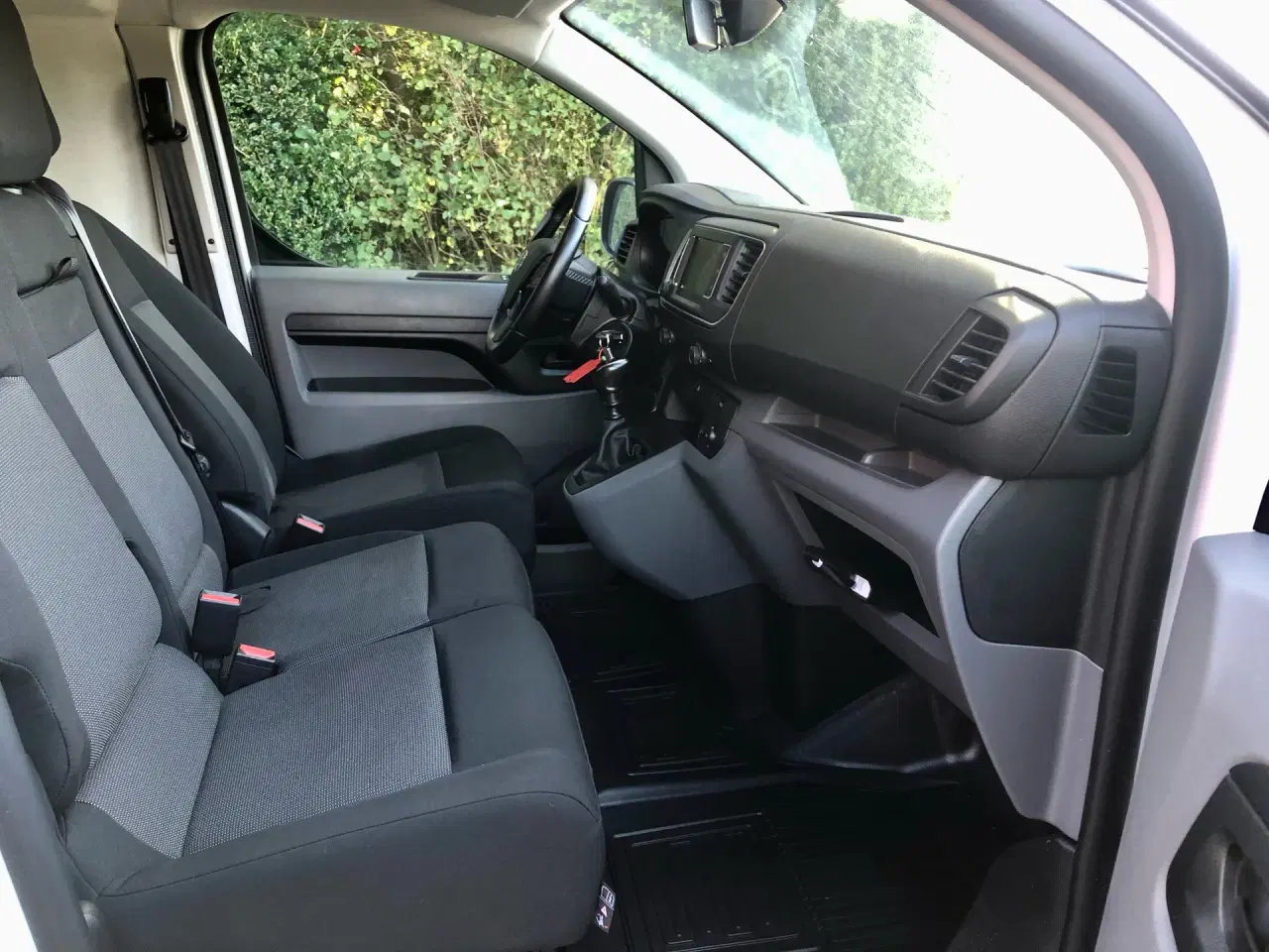 Billede 2 - Toyota Proace Long 2,0 D Comfort Master 144HK Van 6g