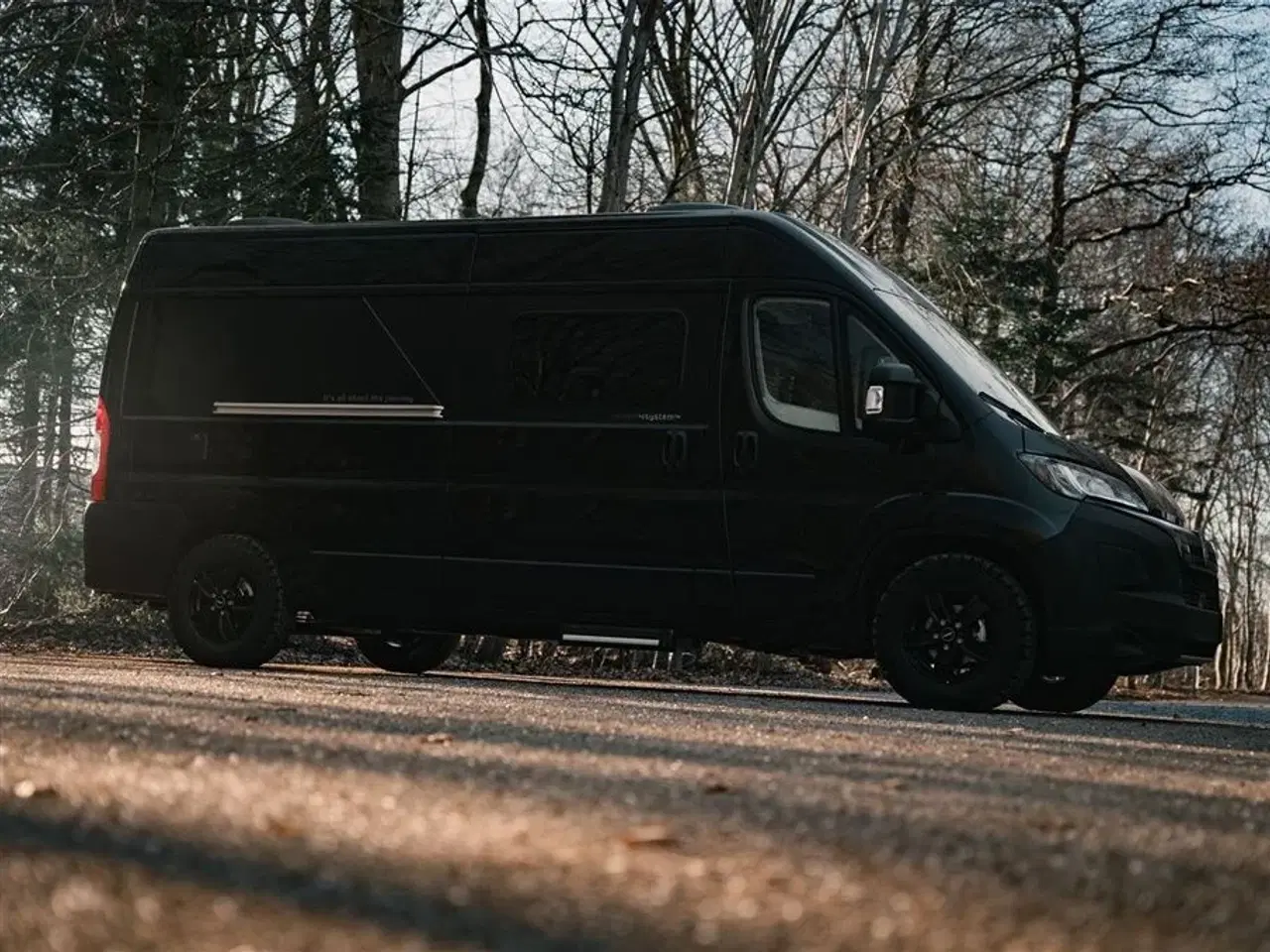 Billede 63 - 2026 - Tourne 6.0 Cruise Light Black   Tourne med essentielt udstyr