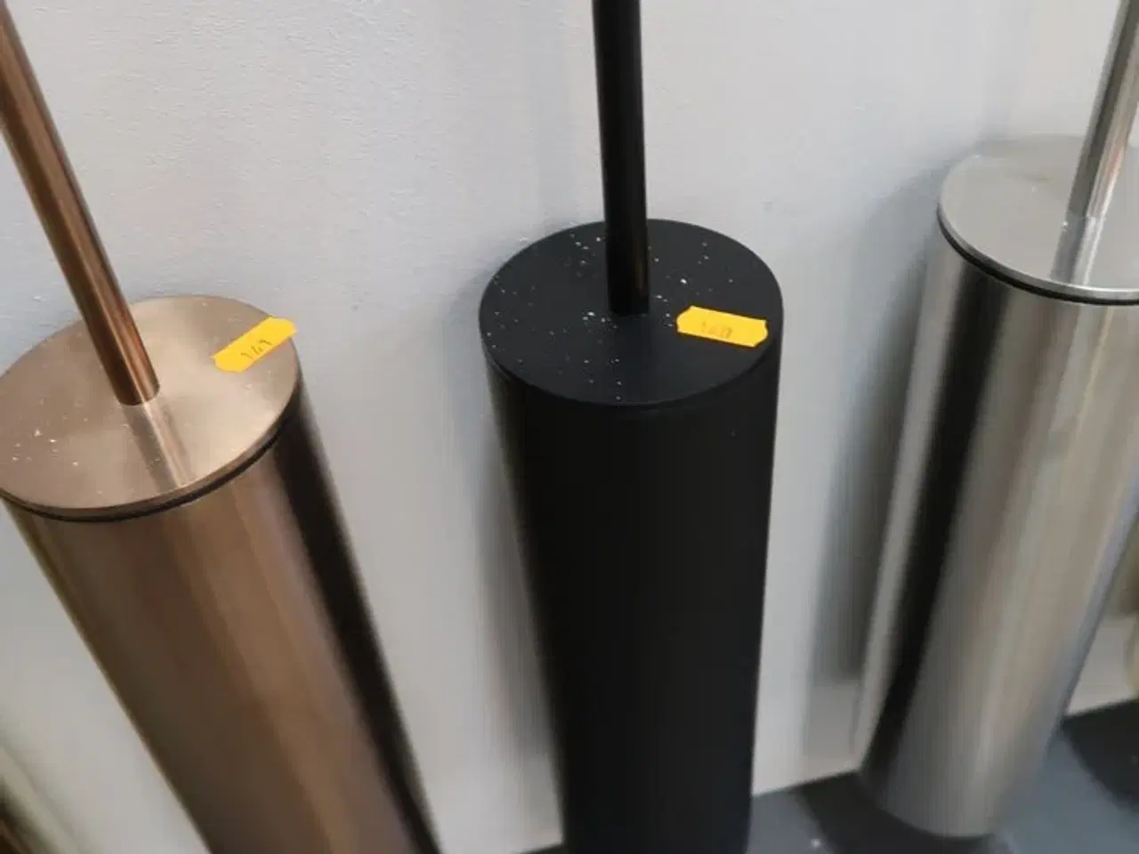 Billede 1 - Krog, papirholder, håndklædestang, toiletbørste Mat Sort CASSØE Noba