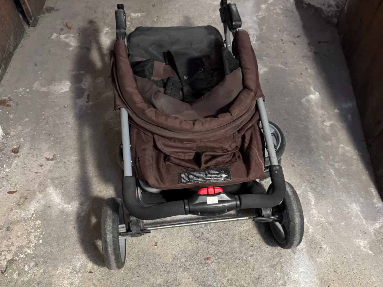 Billede 2 - God klapvogn der kan lægges helt ned.Perfekt kombi
