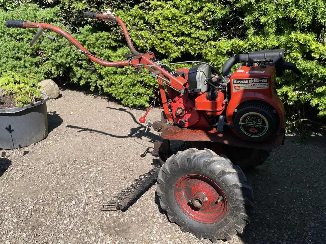 Billede 1 - Havefræser med Kawasaki motor
