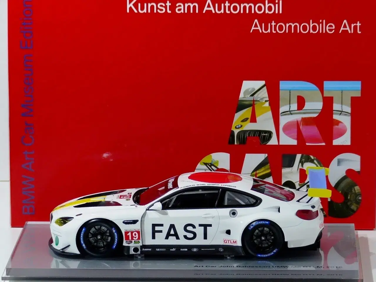 Billede 3 - 2016 BMW M6 GTLM Artcar 1:18  Producent: KYOSHO  