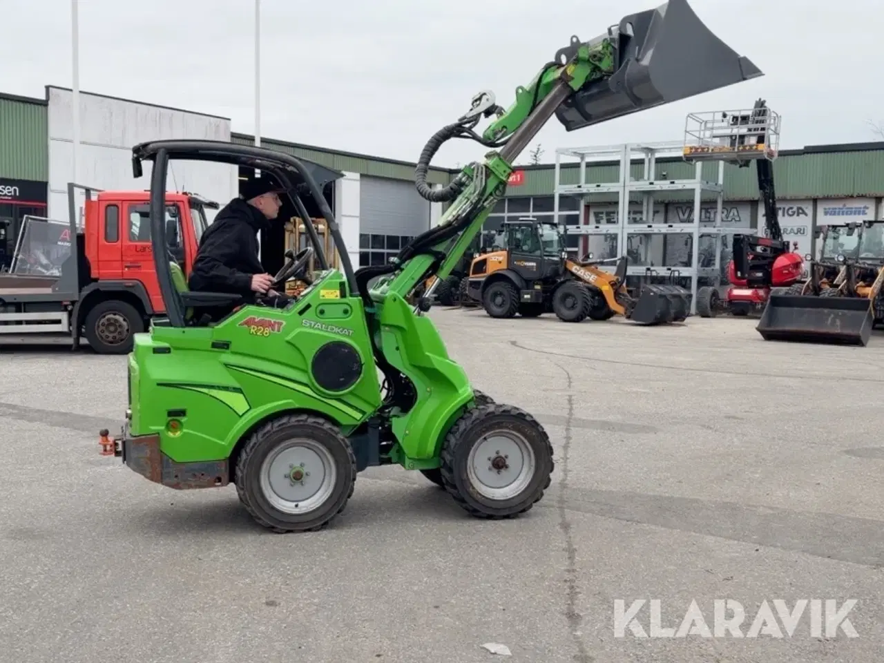 Billede 2 - Minilæsser Avant R28 Staldkat med udskud