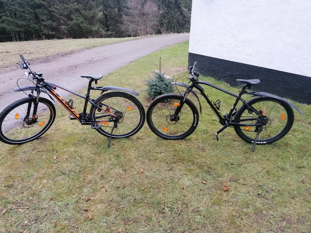 Billede 1 - 2 stk mountainbikes