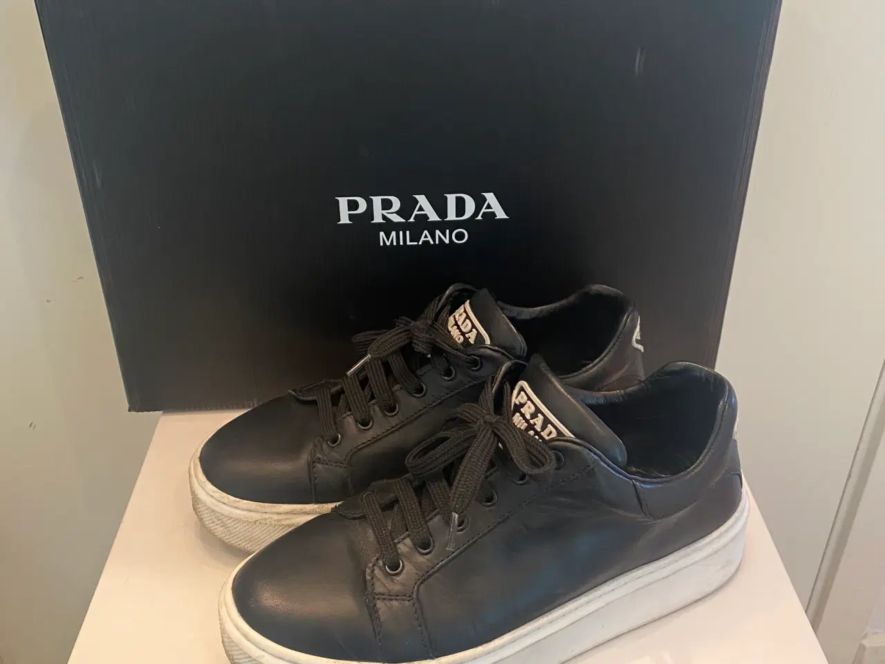 Billede 1 - Prada læder sneakers 