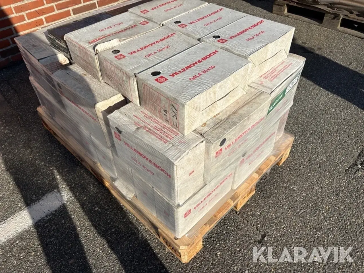 Billede 2 - Fliser V&B gala blå - 29,58 kvm