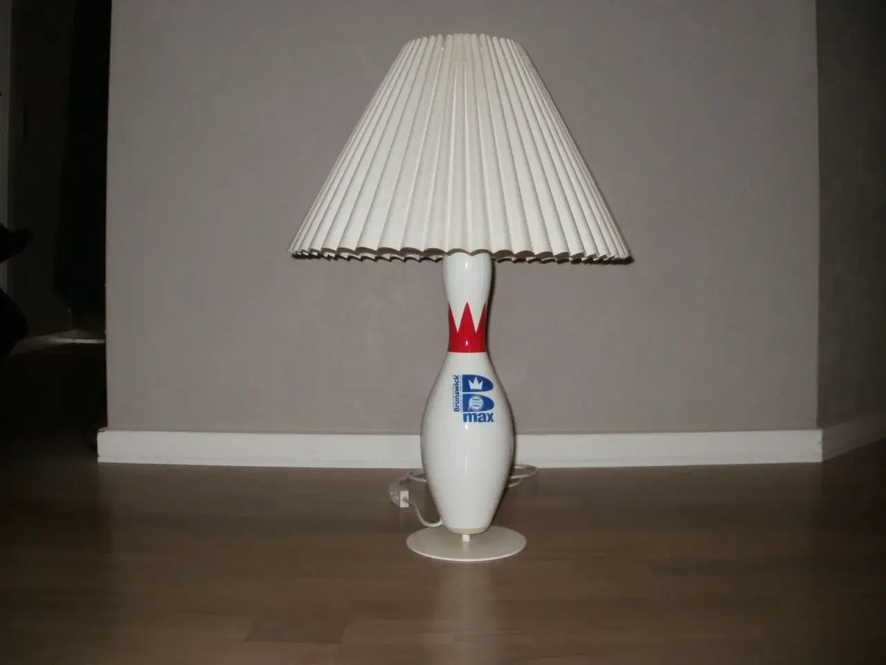 Billede 1 - Bowlinglampe Unik Bordlampe