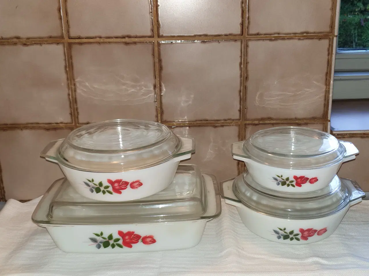 Billede 1 - Ovnfaste retro skåle m låg ialt100kr