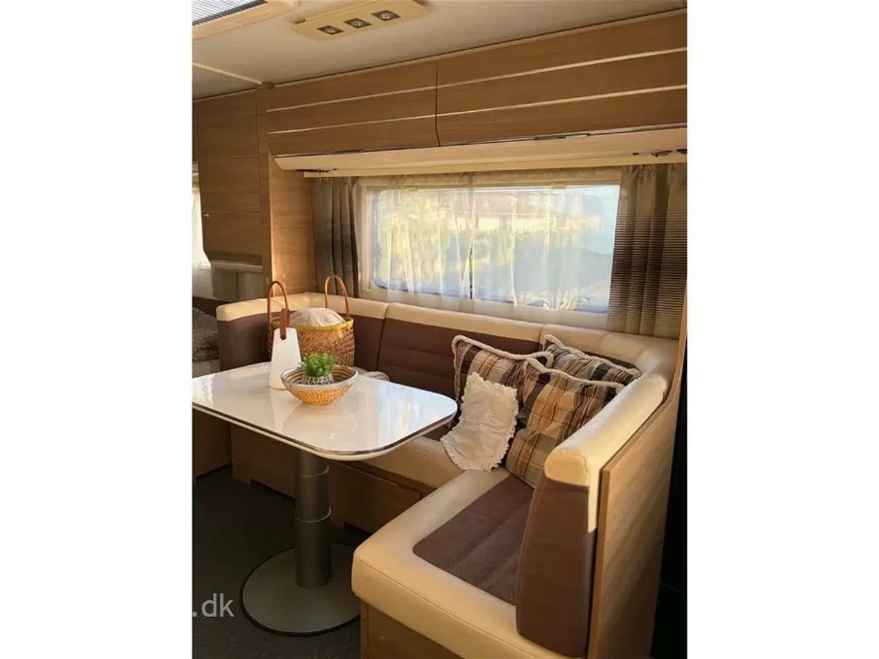 Billede 5 - 2016 - Adria Adora 613 HT   Pæn og velholdt campingvogn