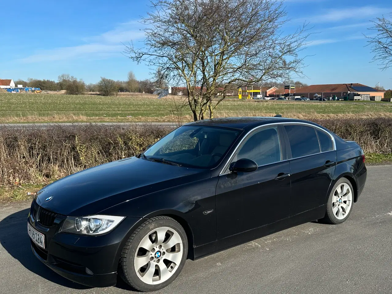 Billede 1 - BMW E90 325i