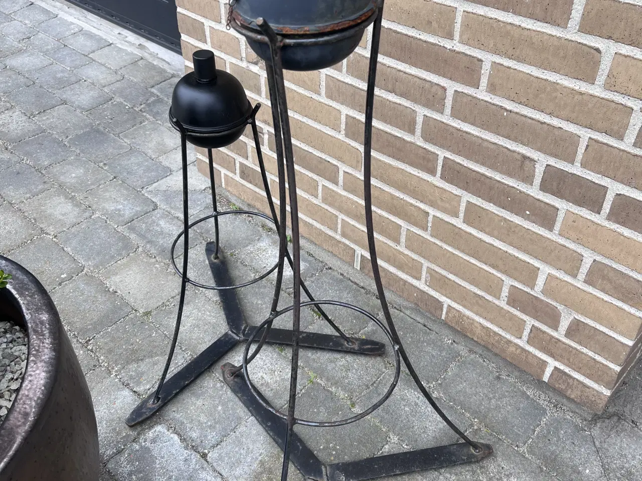 Billede 1 - Udendørs olielamper sælges samlet 