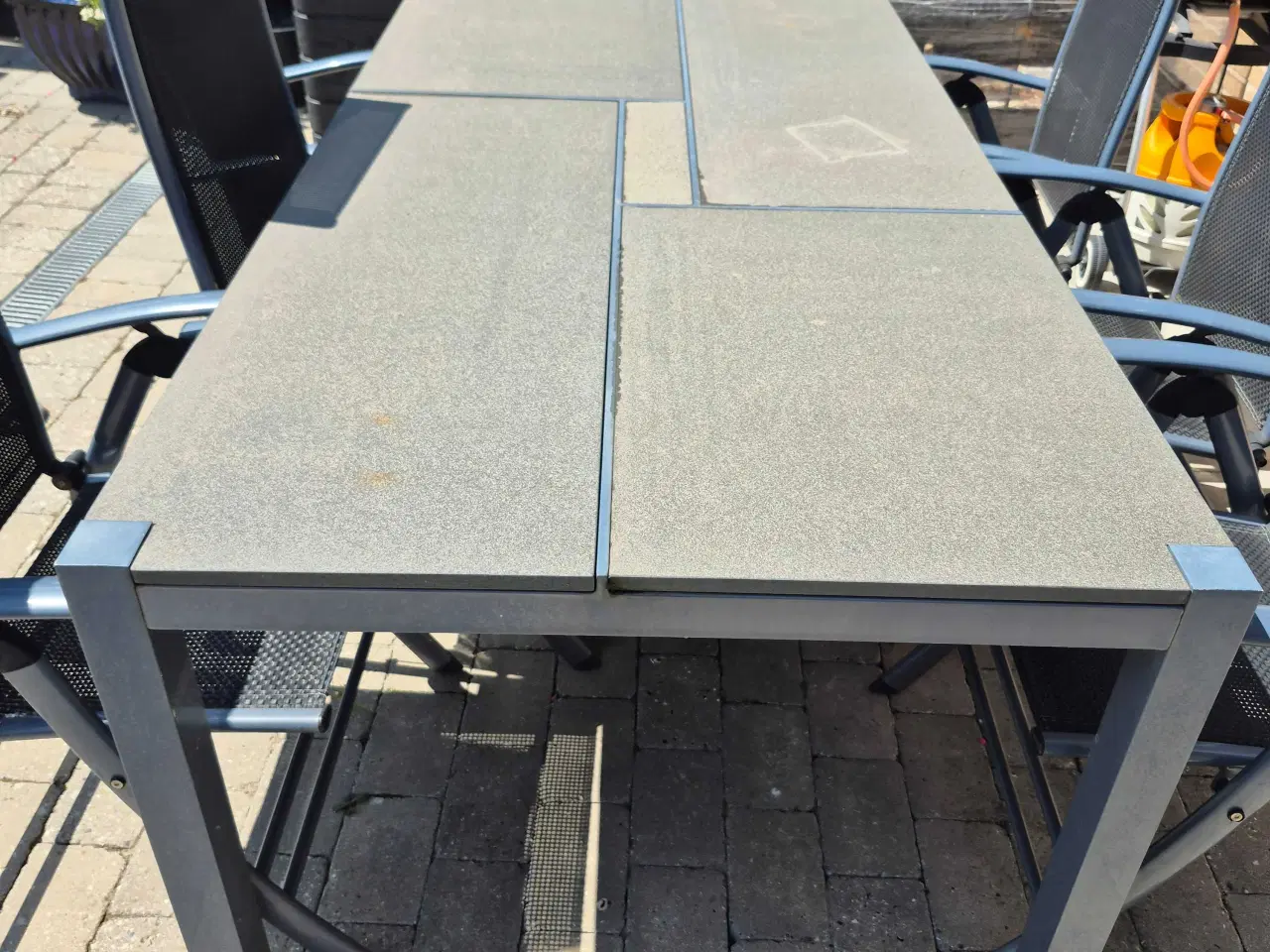 Billede 1 - Havebord med stole