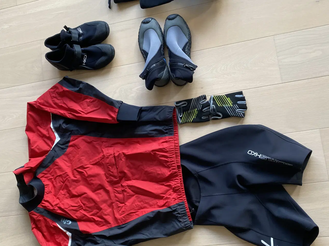 Billede 1 - Div. Kajak beklædning.