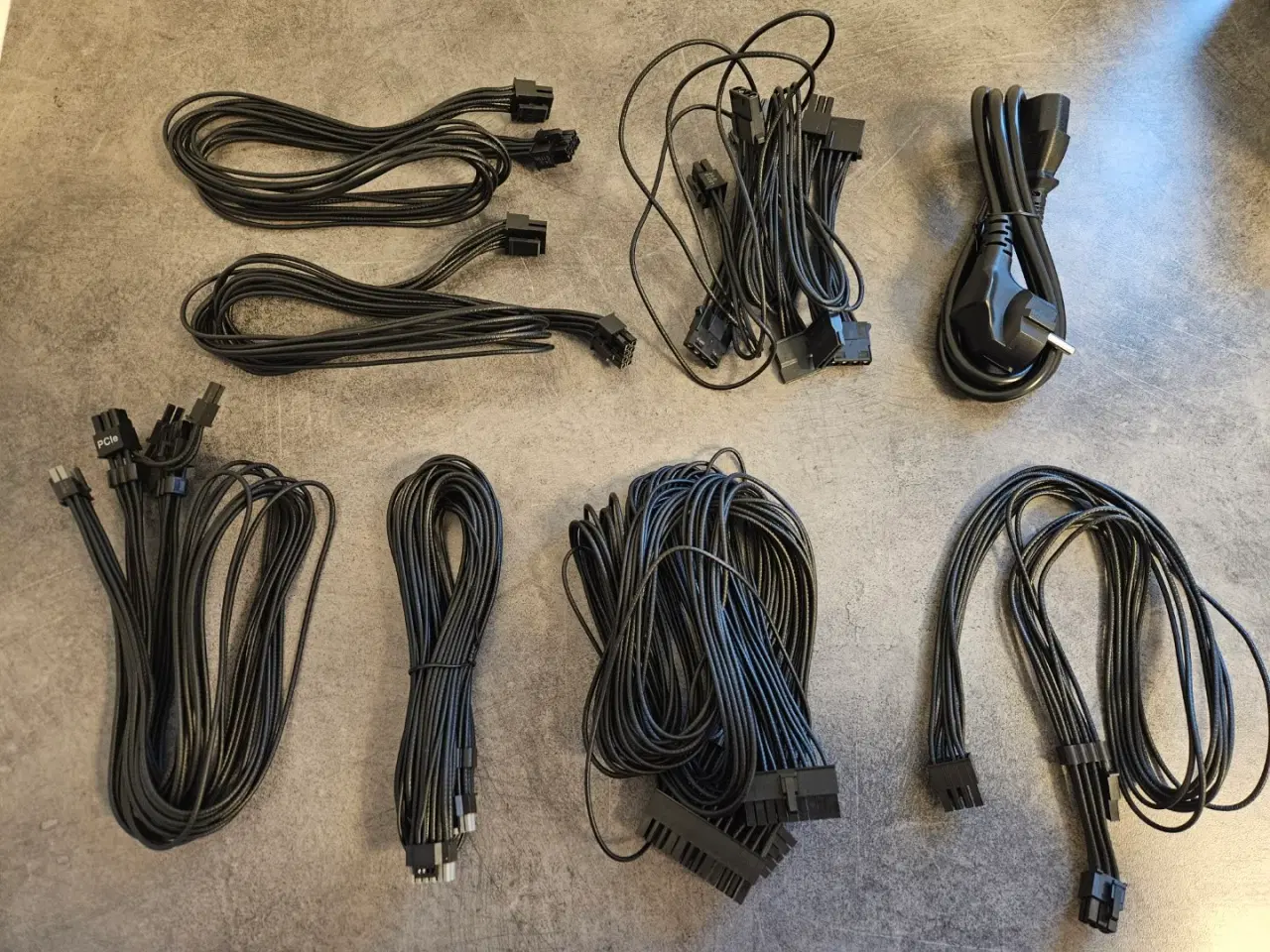 Billede 7 - Corsair RM750e PSU, 750 Watt, ATX 3.1 - 80 Plus Go