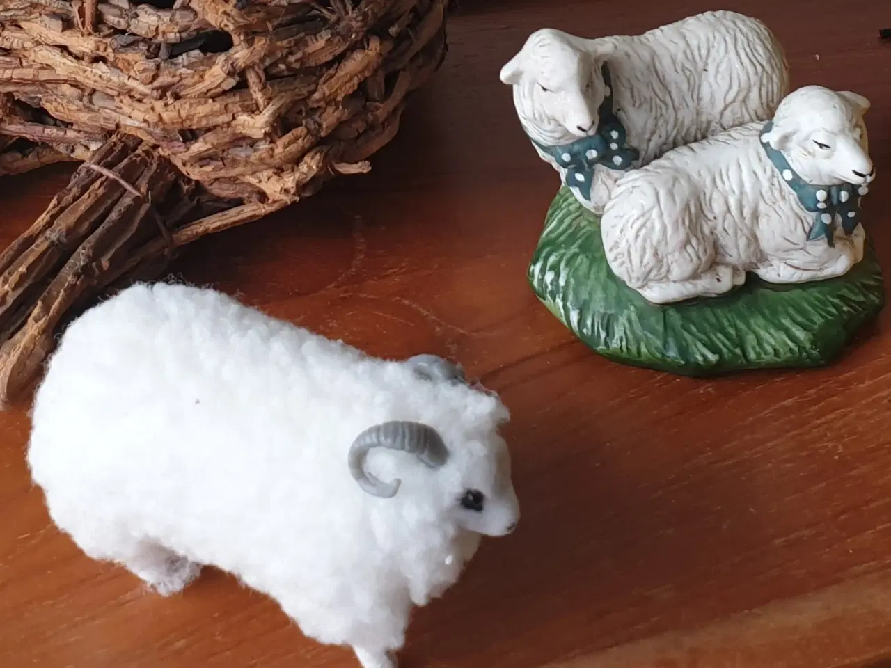 Billede 11 - 2 Påskekyllinger med 2 lam og Uldfår  
