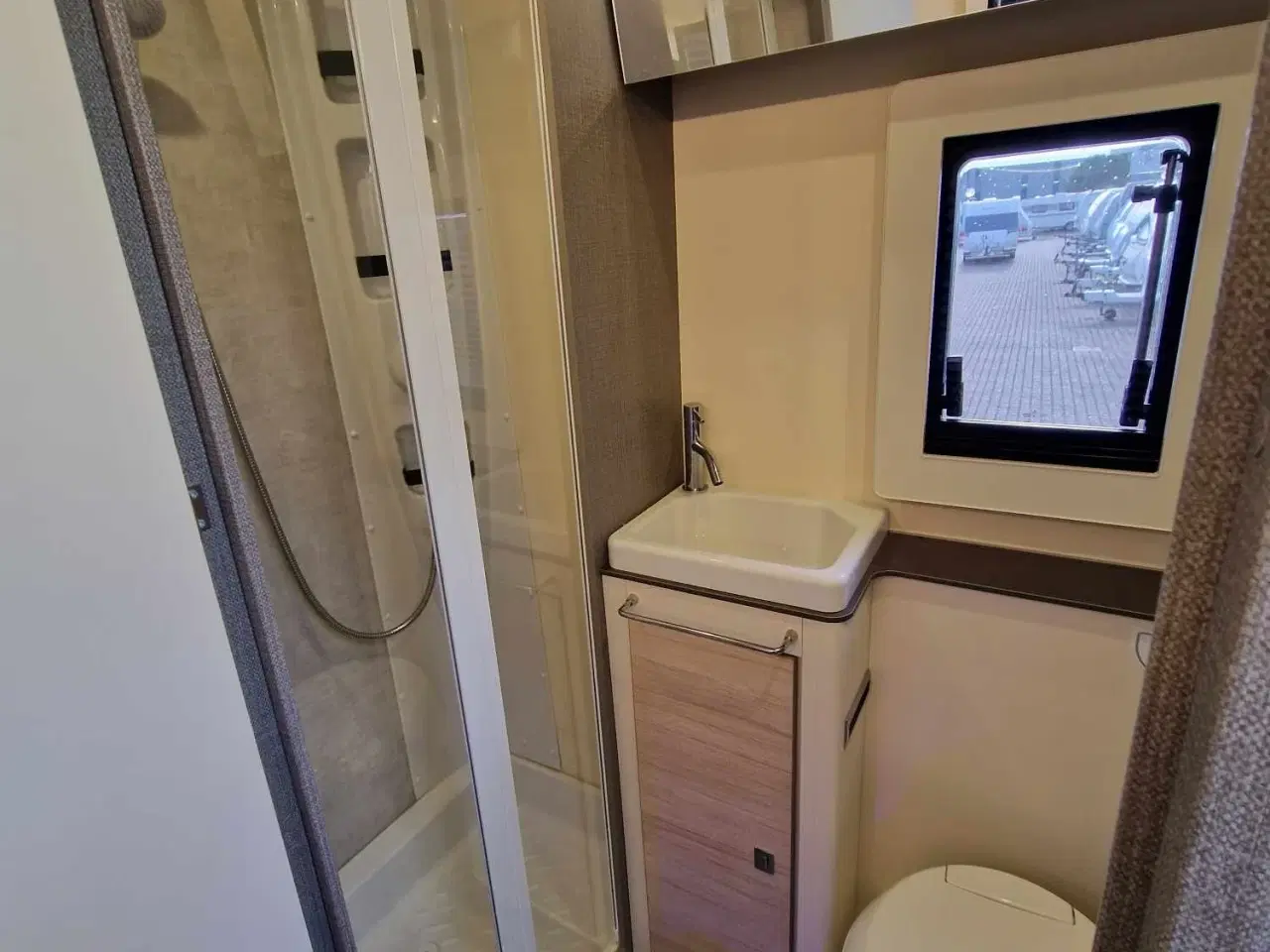 Billede 15 - 2025 - Ahorn Canada AD