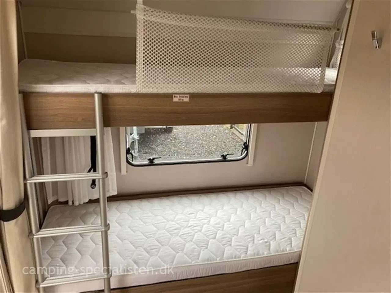 Billede 6 - 2021 - Dethleffs C'joy 480 QLK   Dethleffs 480 QLK køjevogn model 2021 kan nu ses hos Camping-Specialisten.dk