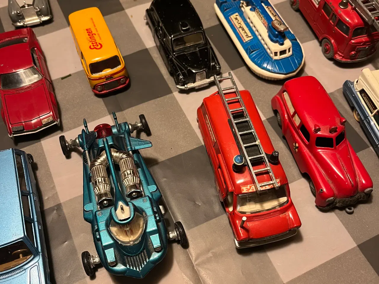 Billede 4 - 16 gamle biler